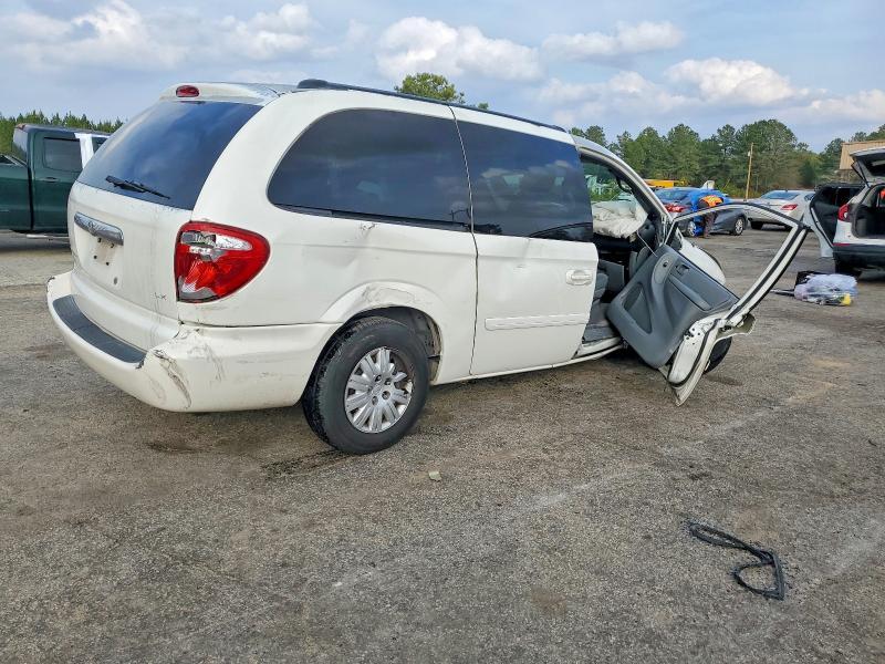 2004 Chrysler Town & Country lx