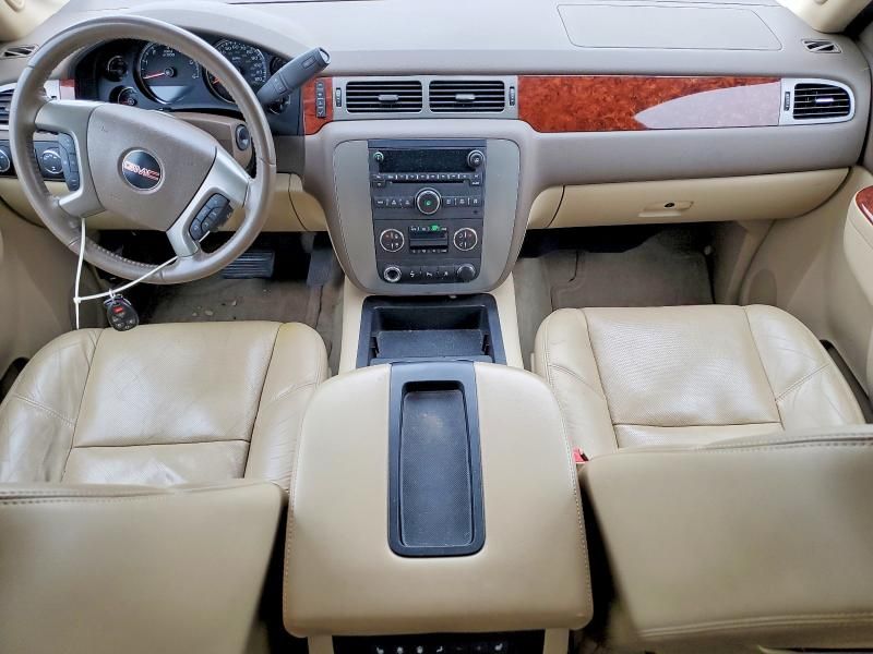 2011 GMC Yukon xl K1500 slt