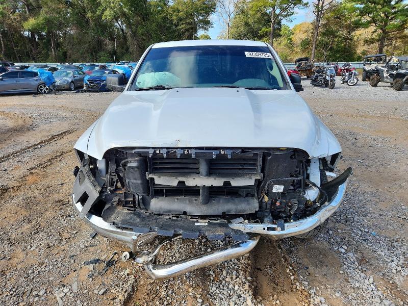 2016 Dodge Ram 1500 slt