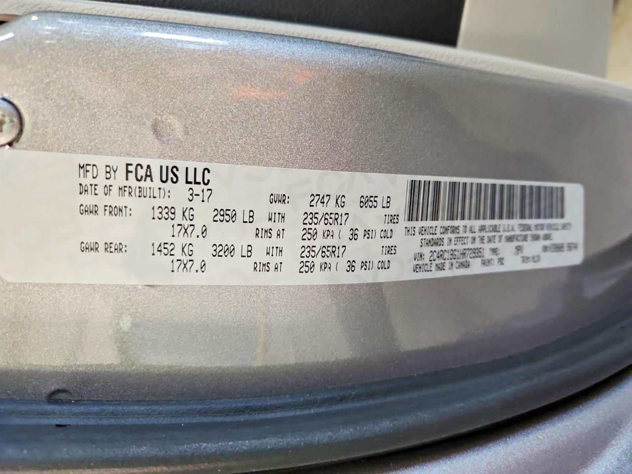 2017 Chrysler Pacifica Touring l