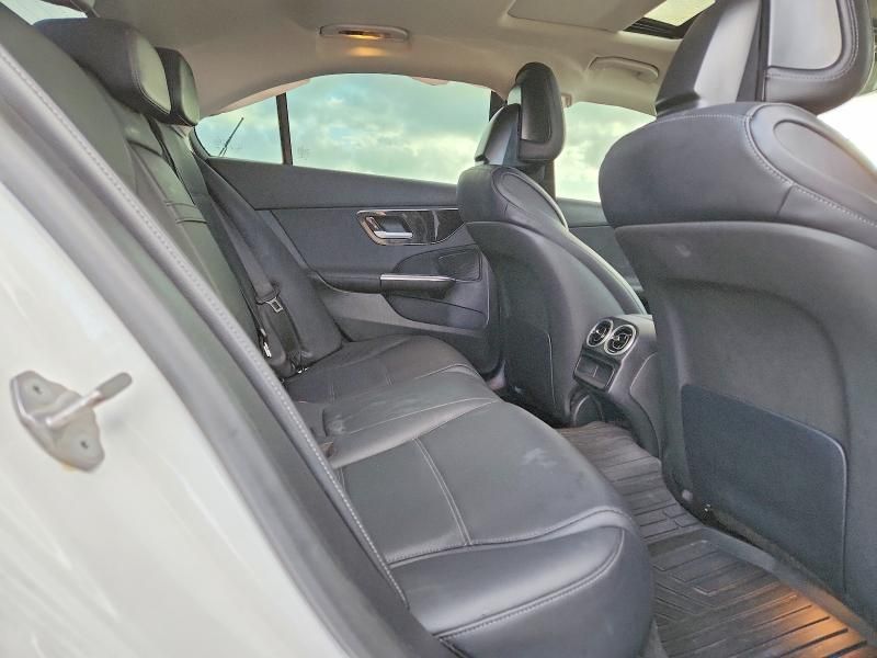 2022 Mercedes-Benz C300