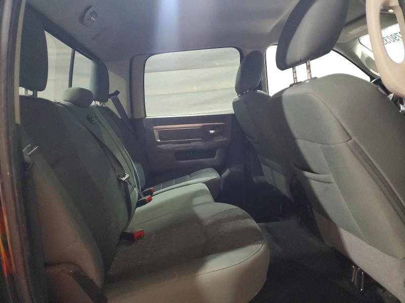 2016 Dodge Ram 1500 slt
