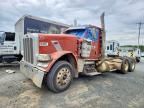2014 Peterbilt 389