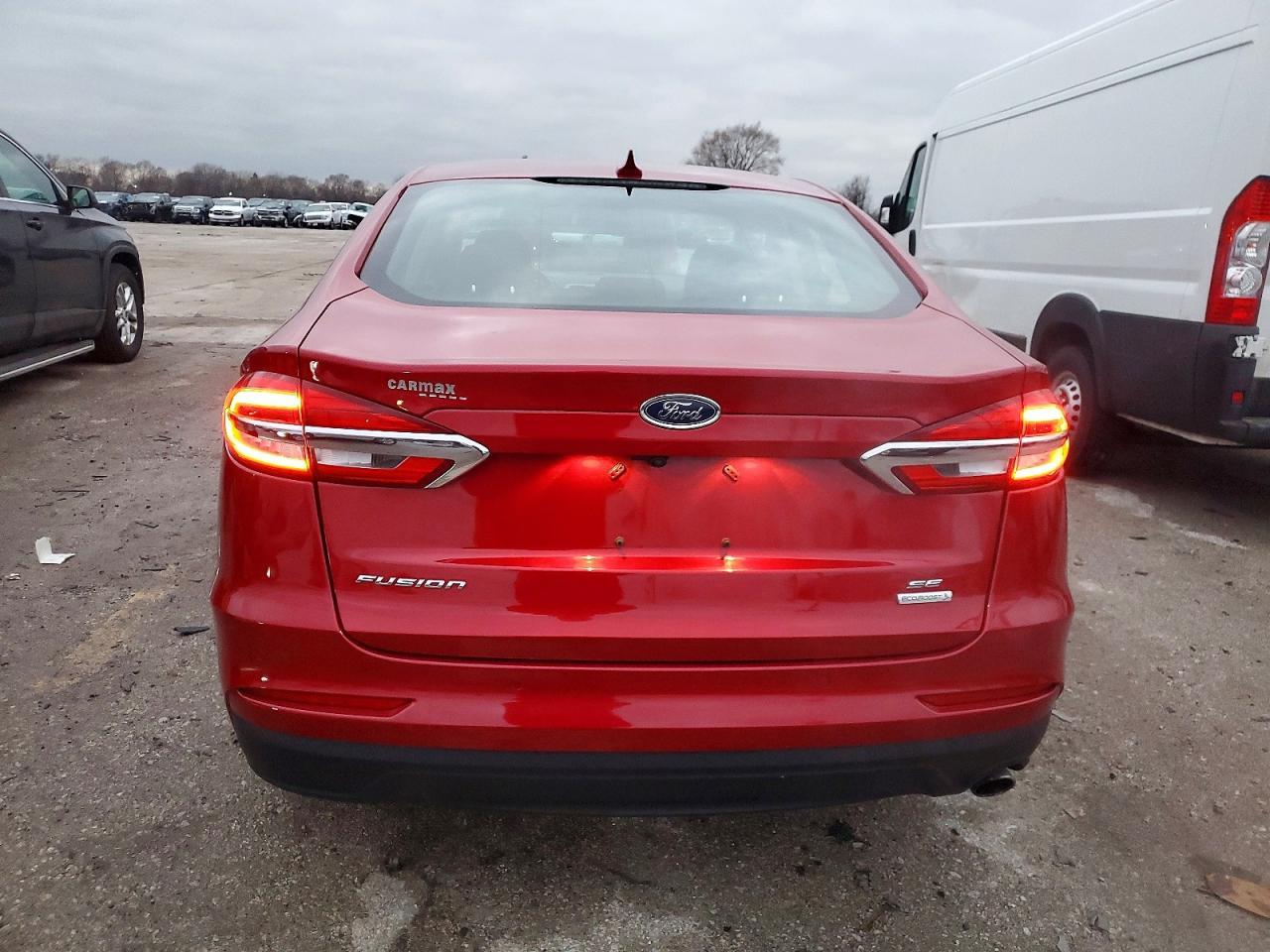 2020 Ford Fusion se