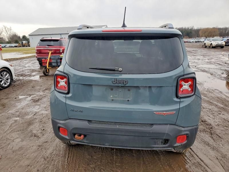 2015 Jeep Renegade Trailhawk