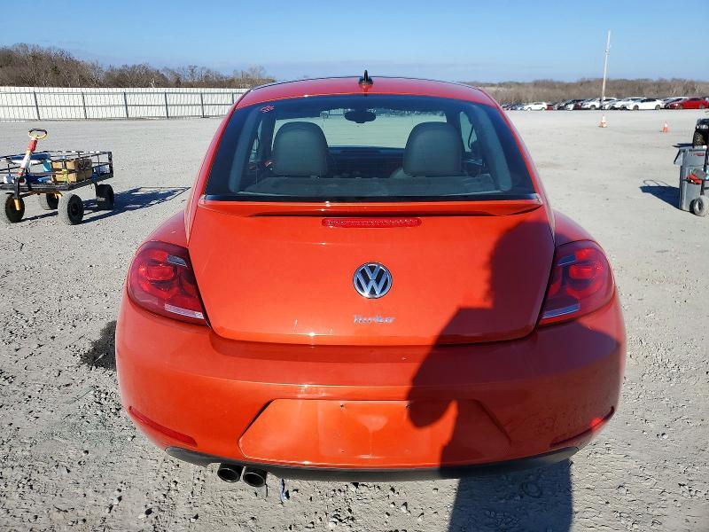 2016 Volkswagen Beetle se