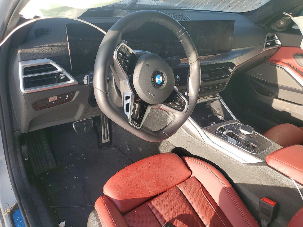 2025 BMW 330xi