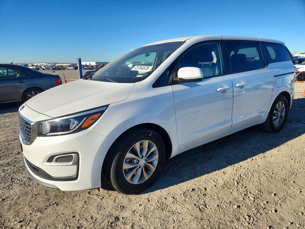 2019 KIA Sedona lx