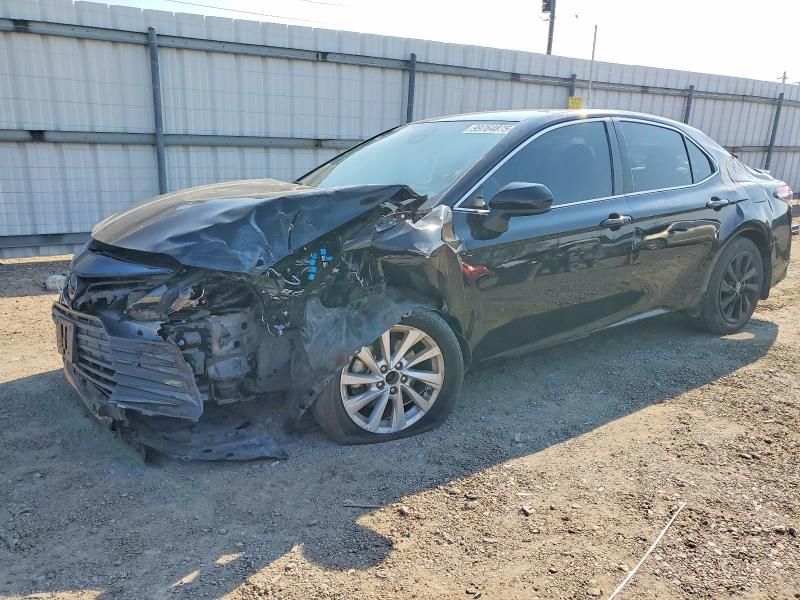 2023 Toyota Camry le