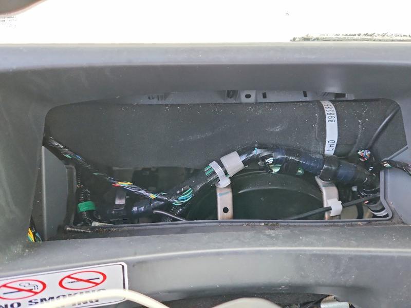 2016 Isuzu NPR Truck Cab AND Chassis