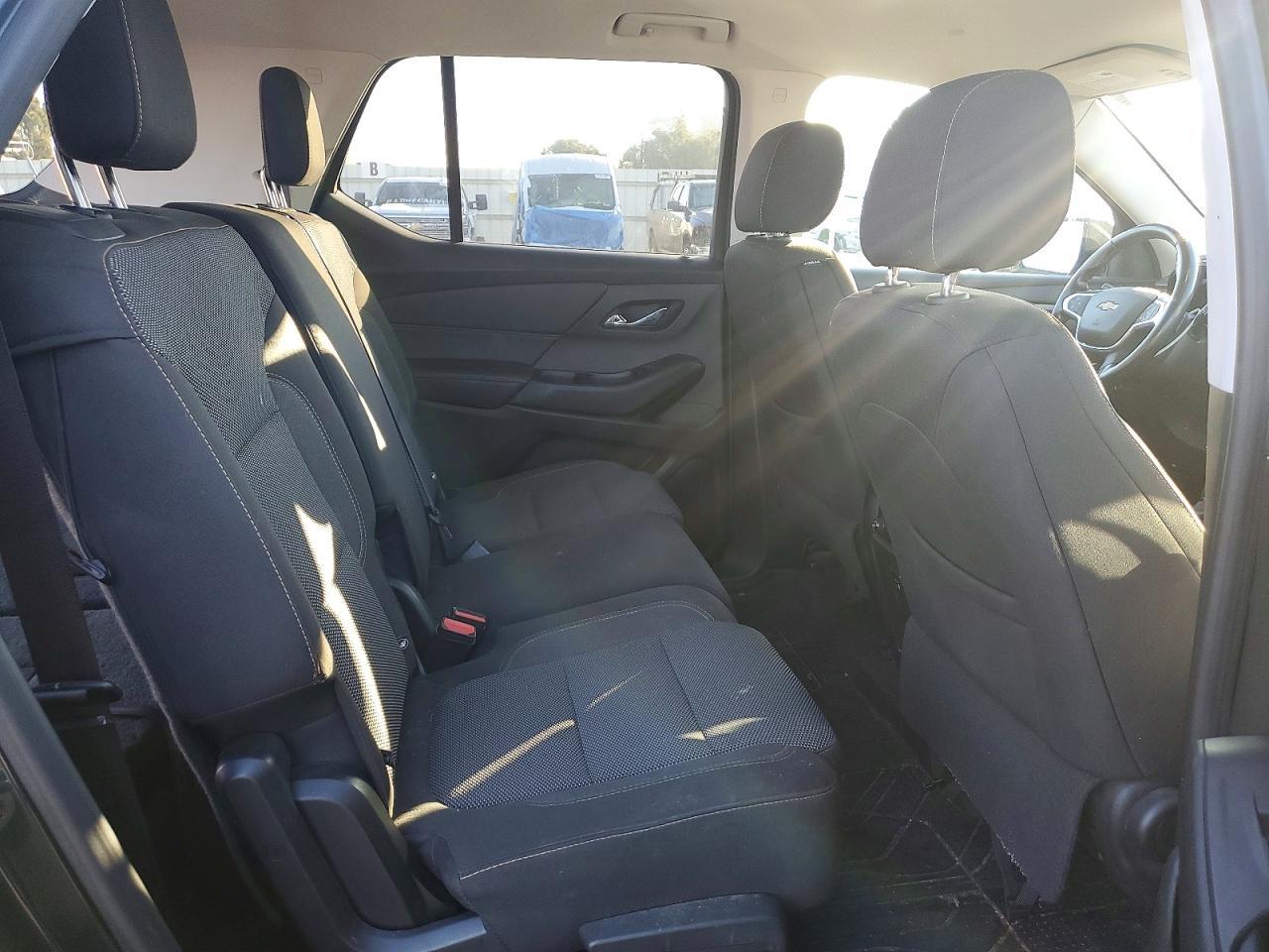 2018 Chevrolet Traverse lt