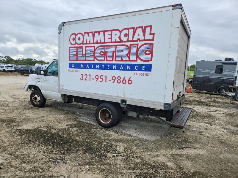 2013 Ford E350 BOX Truck