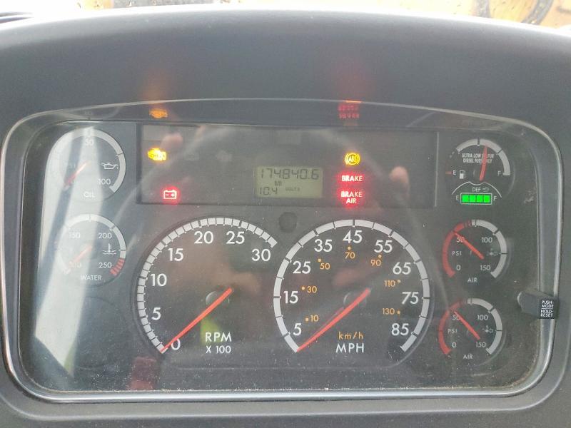 2013 Freigliner 2013 Thms SAF-T Liner C2-School Bus