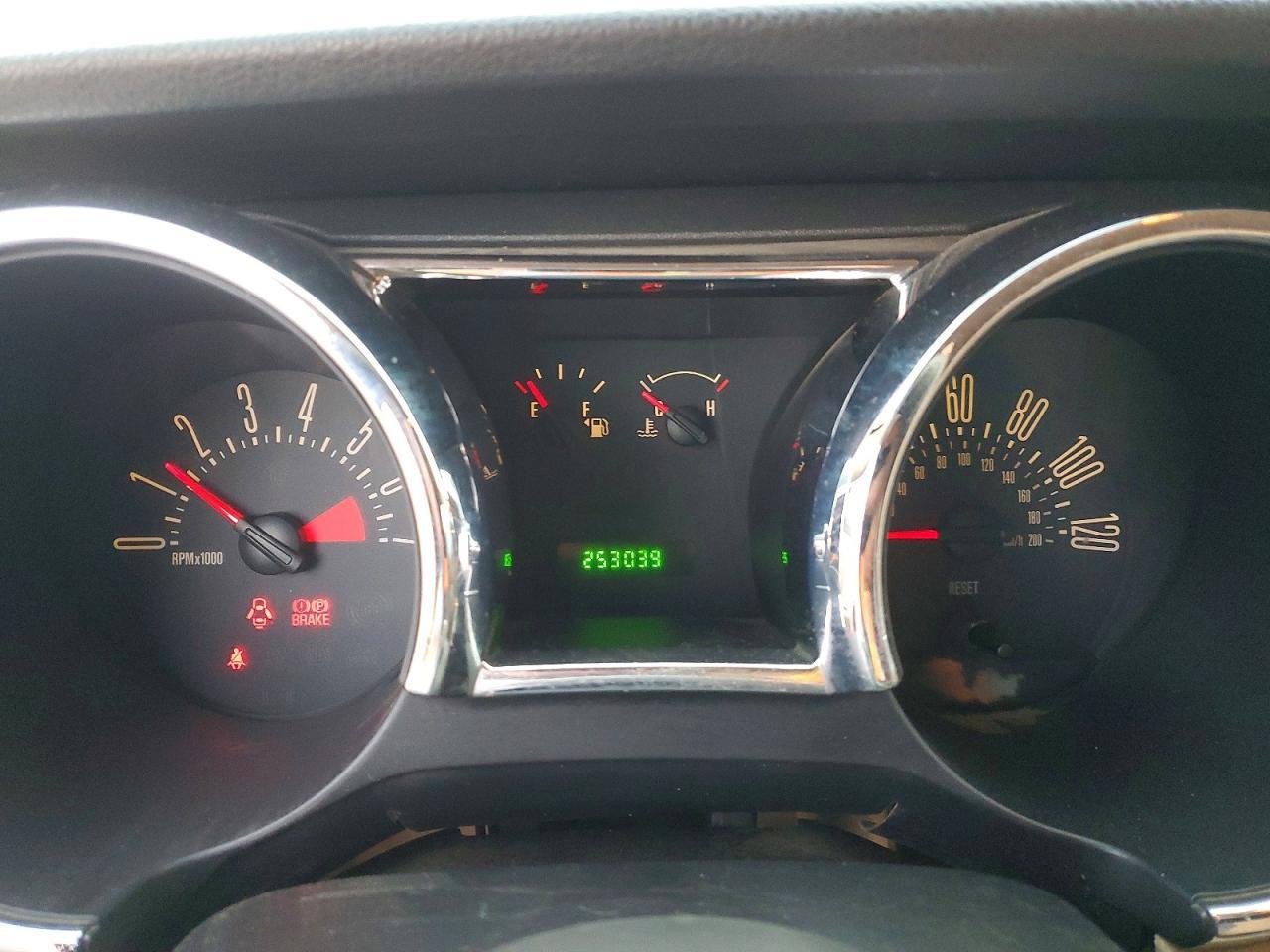 2005 Ford Mustang
