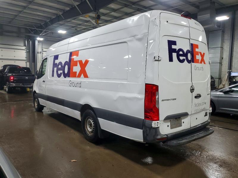 2020 Freightliner Sprinter 2500 Delivery van