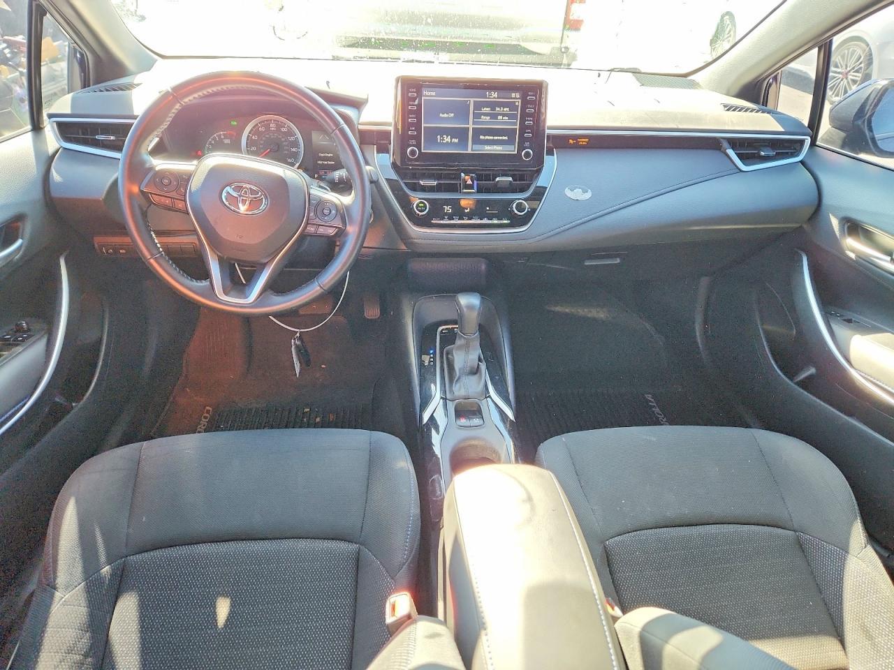 2020 Toyota Corolla se