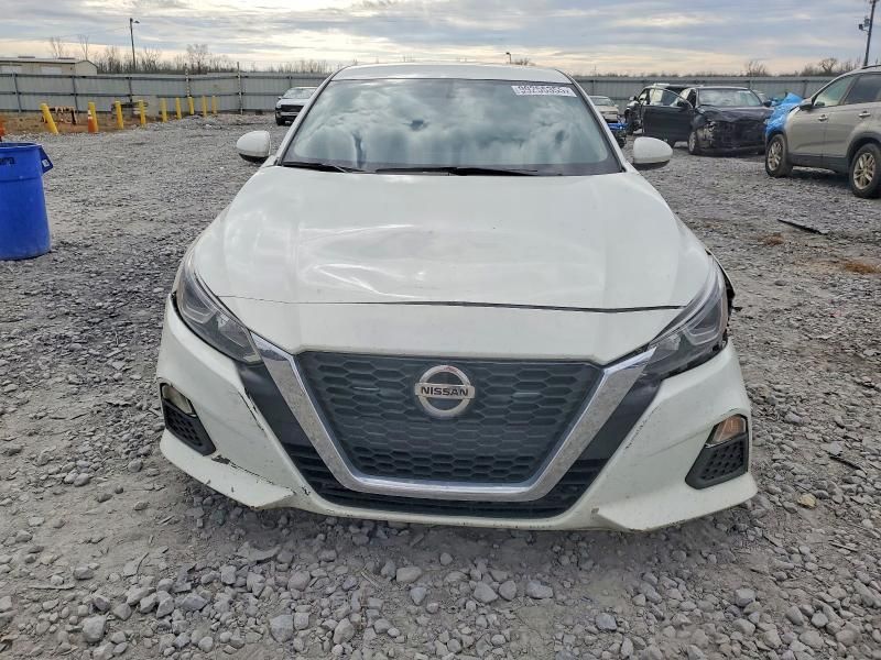 2020 Nissan Altima s