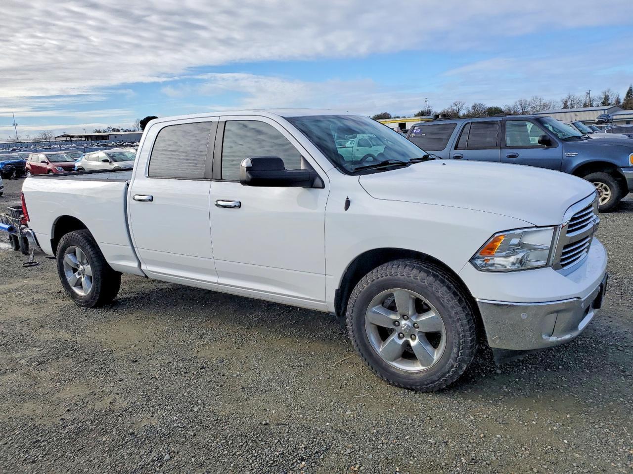 2015 Dodge RAM 1500 SLT