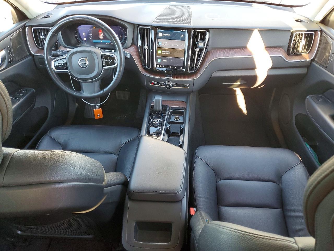 2024 Volvo Xc60 Plus