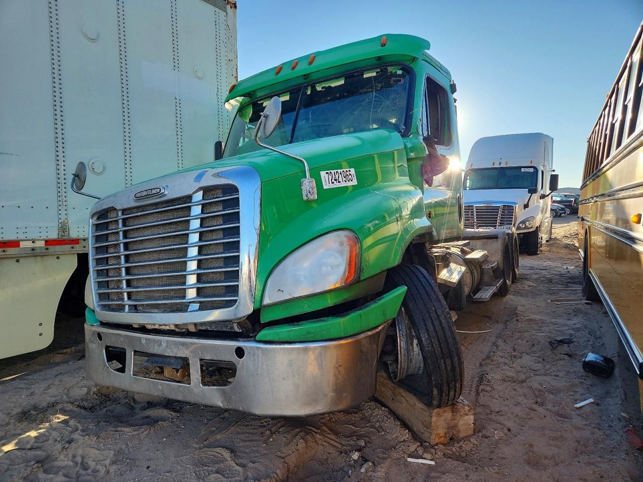 2016 Freightliner Cascadia 125 Semi Truck