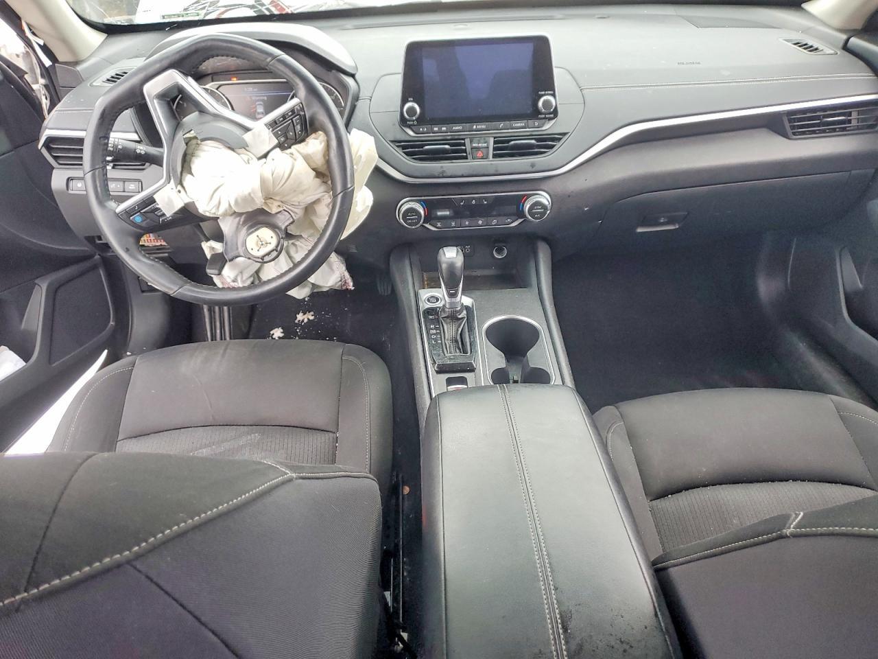 2019 Nissan Altima sv