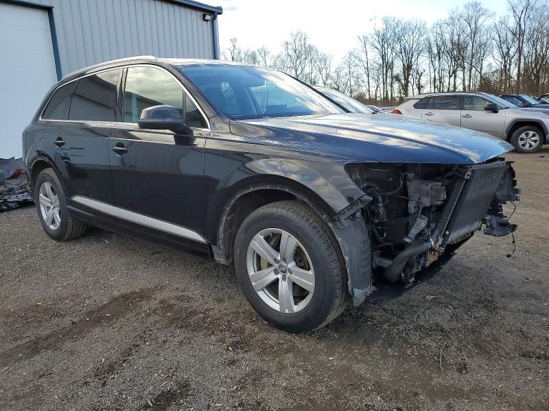 2019 Audi Q7 Premium