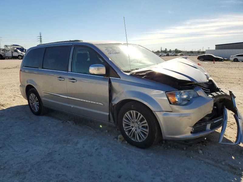 2016 Chrysler Town & Country Touring l
