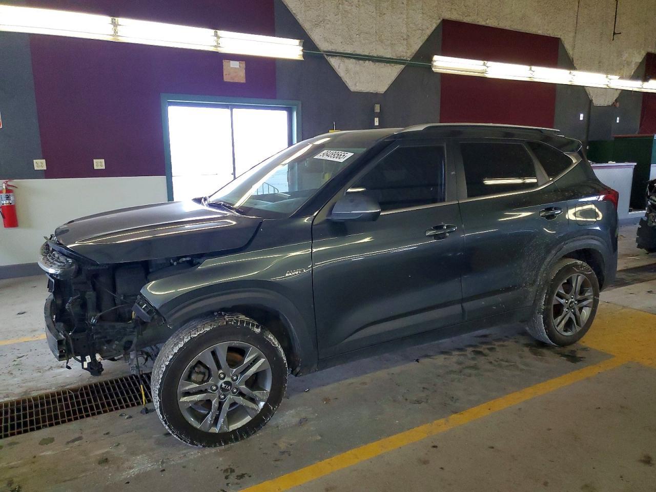 2021 KIA Seltos s