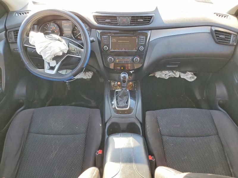 2020 Nissan Rogue Sport s