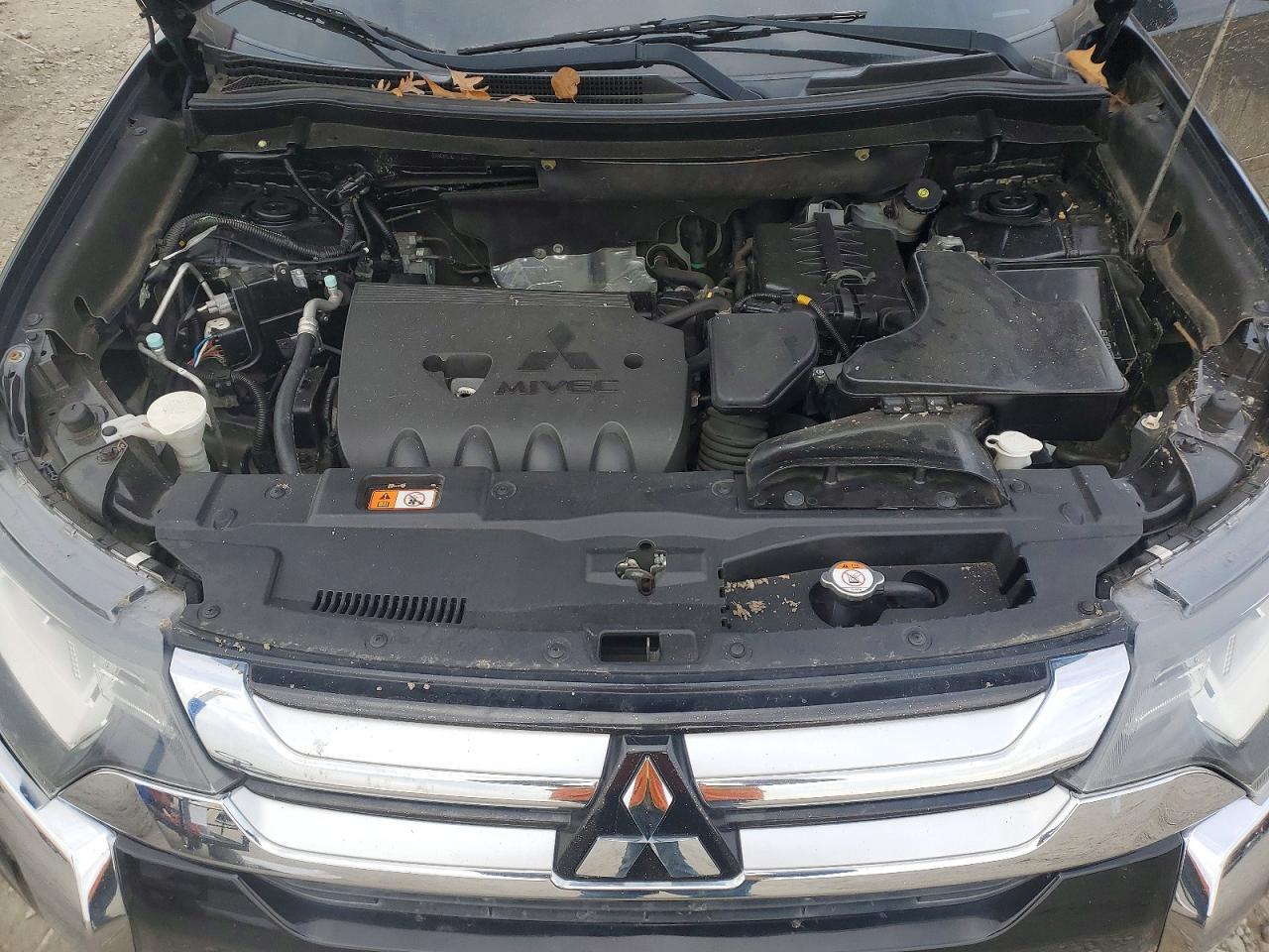2016 Mitsubishi Outlander se