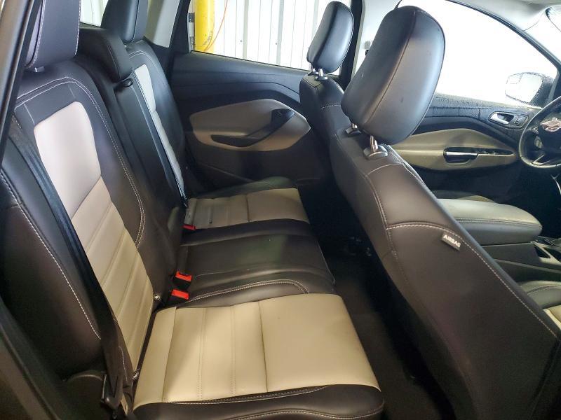2019 Ford Escape sel