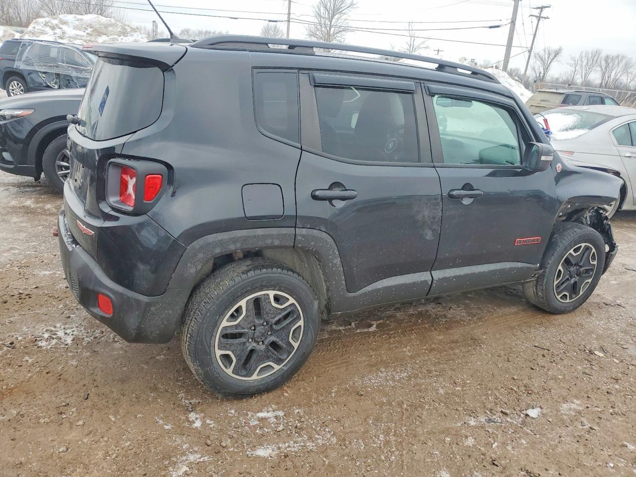 2016 Jeep Renegade Trailhawk