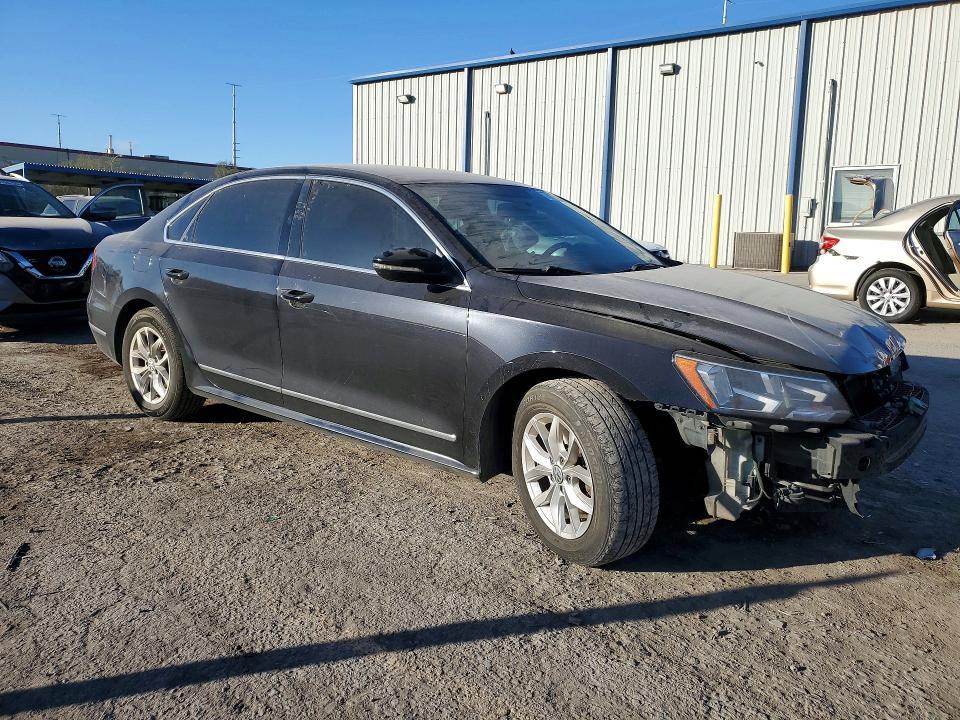 2017 Volkswagen Passat s