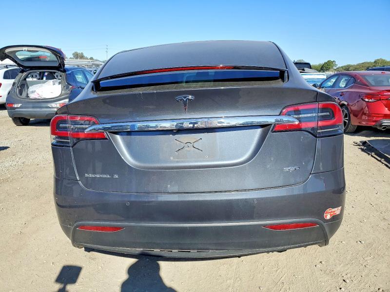 2017 Tesla Model x