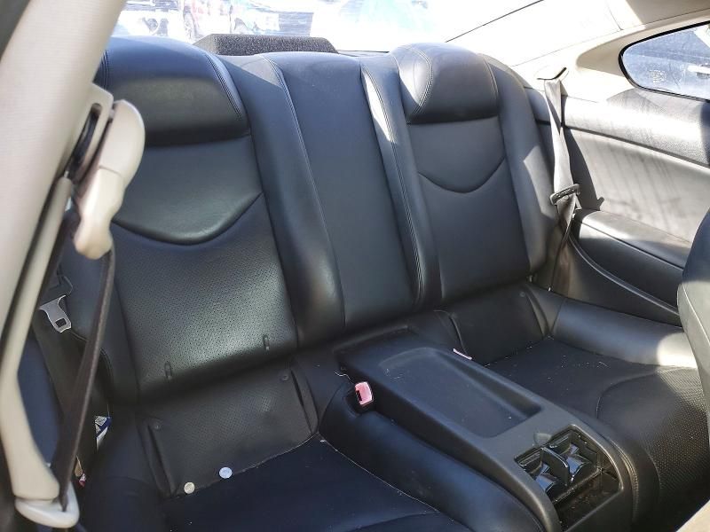 2011 Infiniti G37