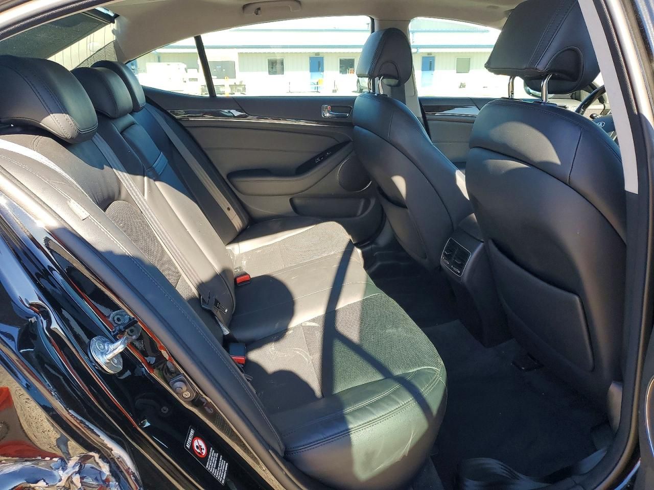 2015 KIA Cadenza Premium