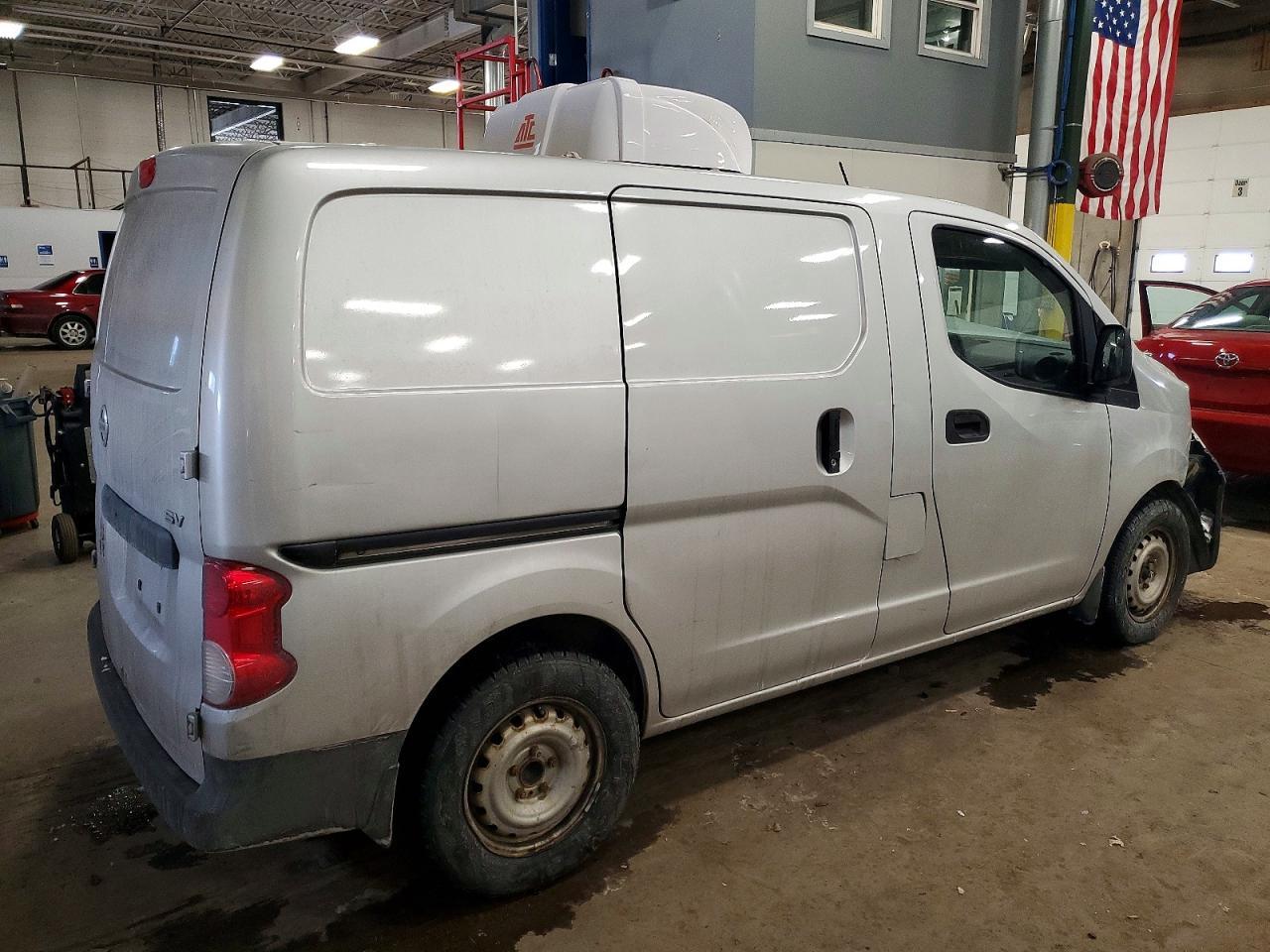 2015 Nissan NV200 2.5S