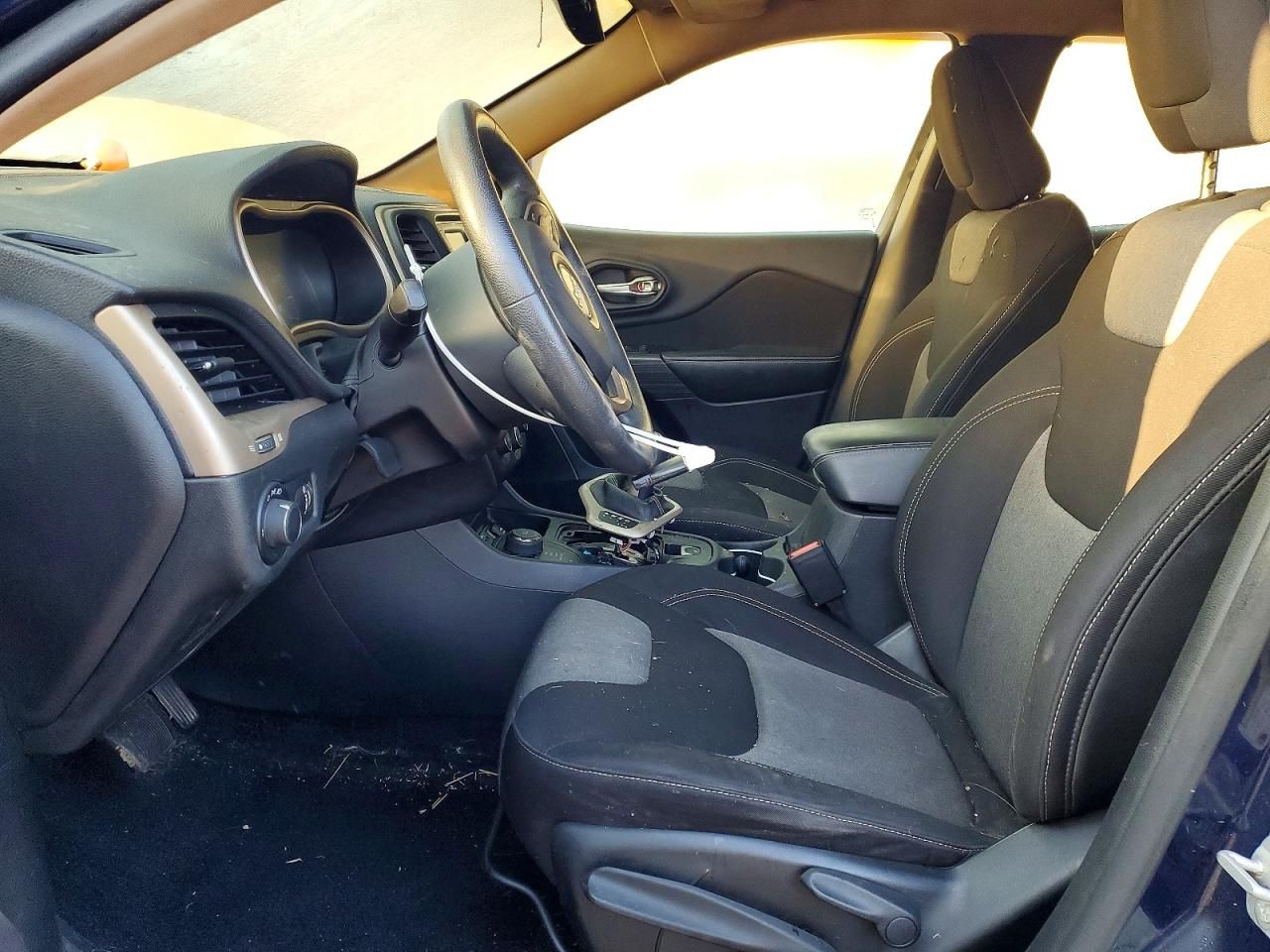 2014 Jeep Cherokee Sport