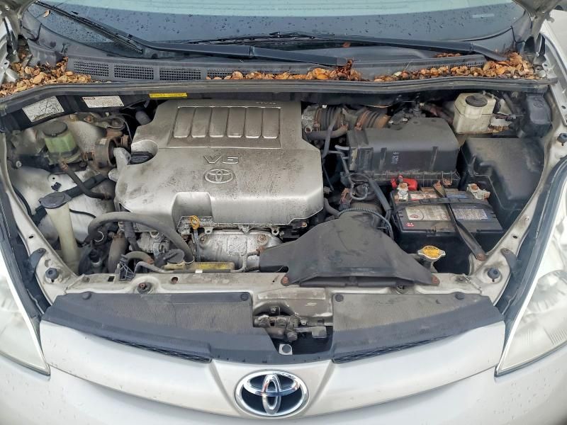 2009 Toyota Sienna ce