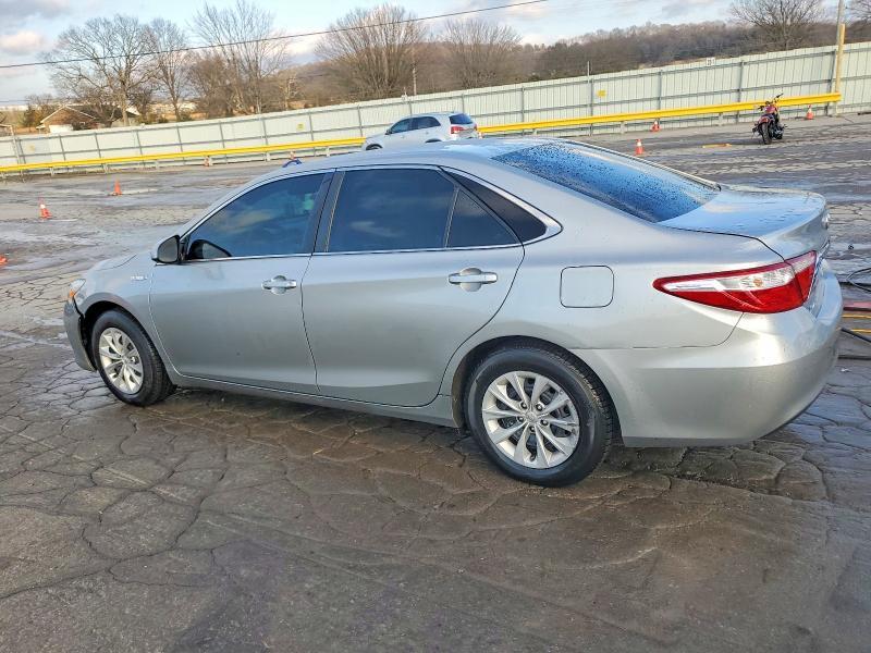 2016 Toyota Camry Hybrid