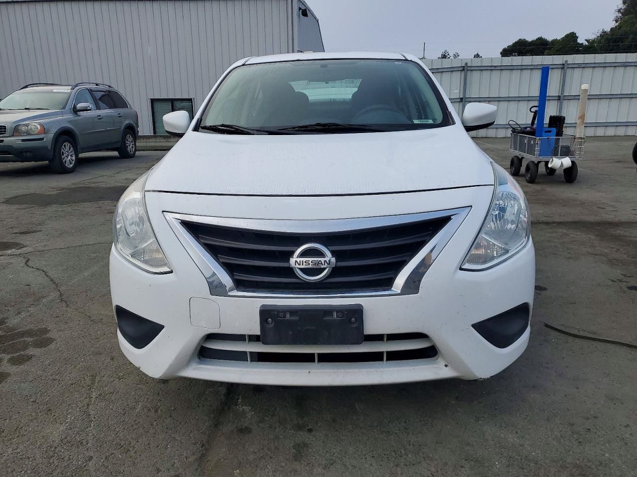 2018 Nissan Versa s