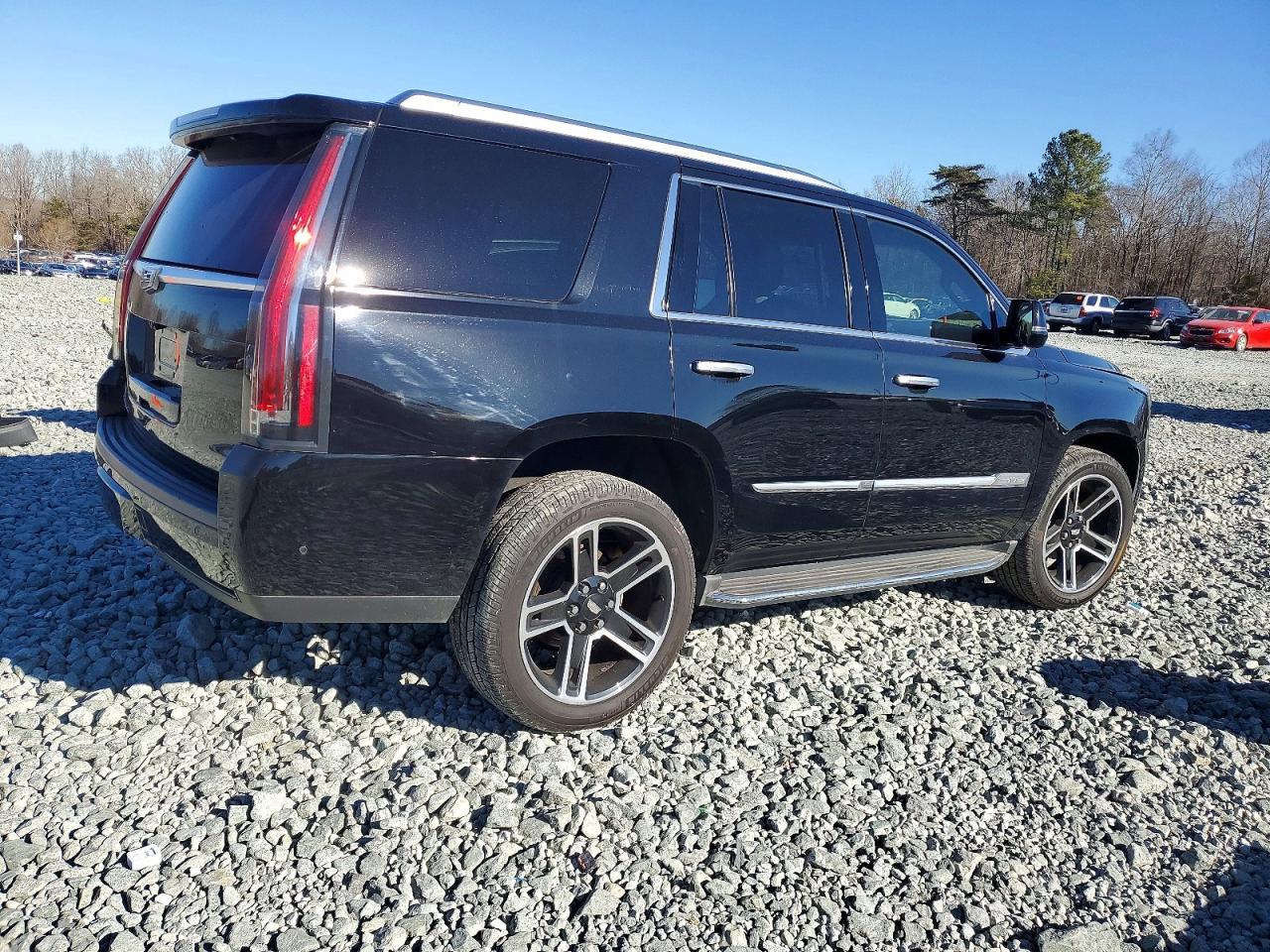 2017 Cadillac Escalade Luxury