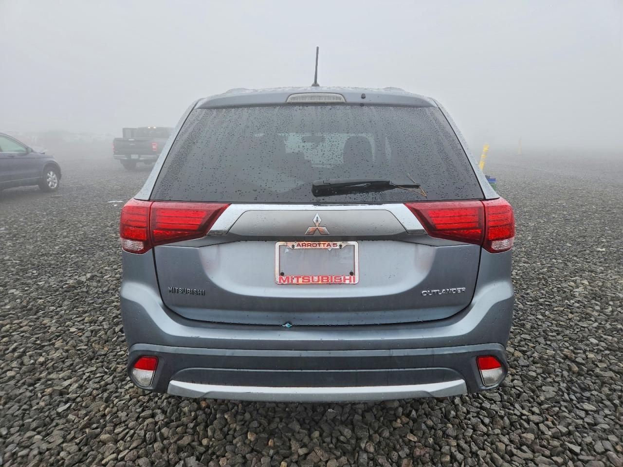 2016 Mitsubishi Outlander se
