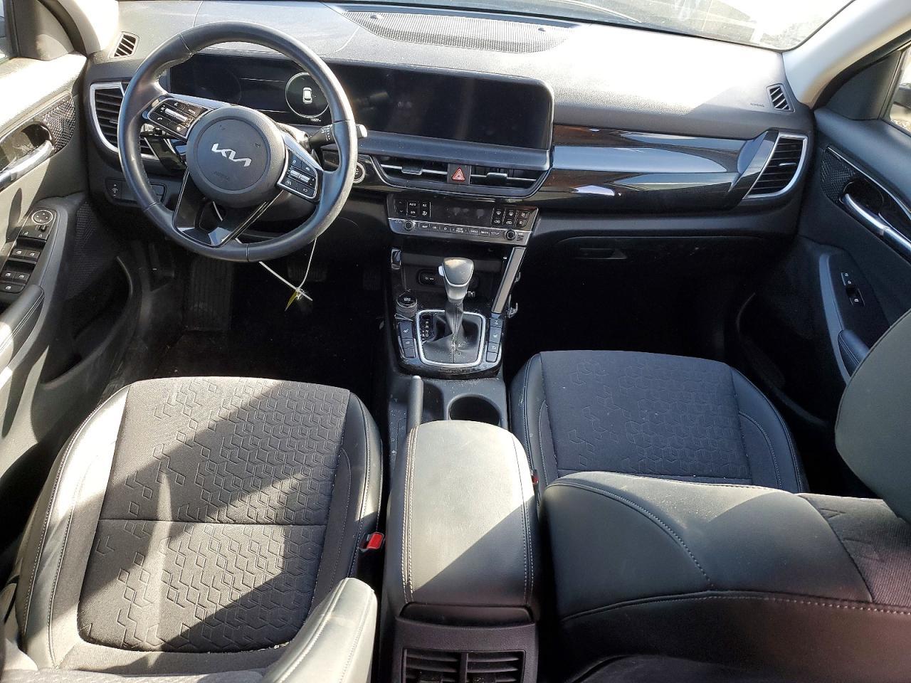 2024 KIA Seltos
