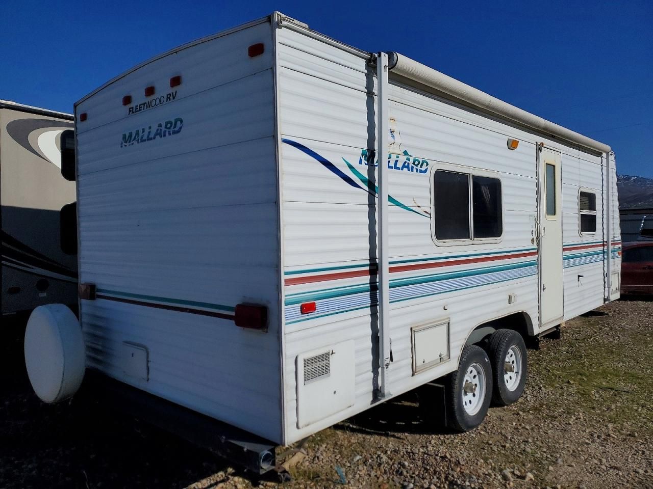 2001 Fleetwood Trailer