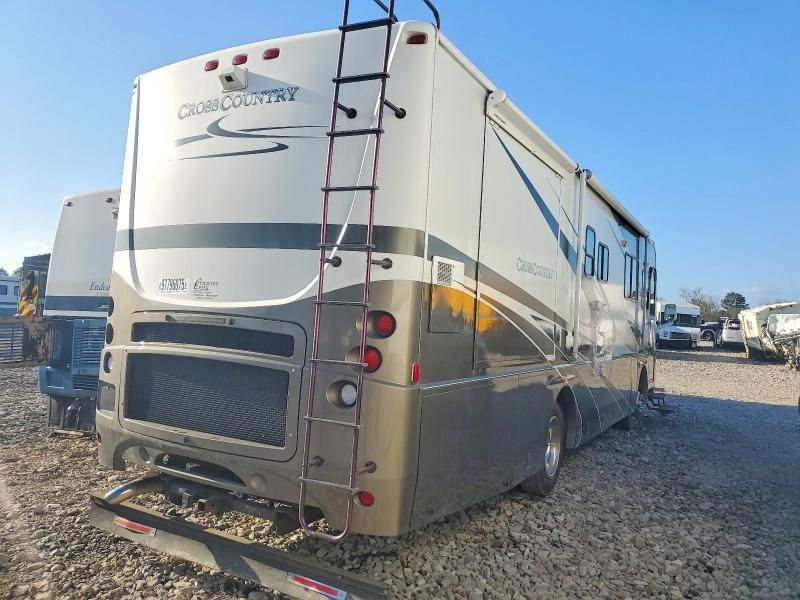 2006 Freightliner Chassis x Line Motor Home