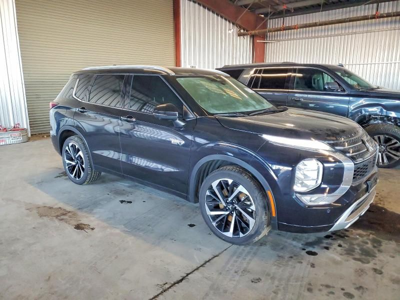 2023 Mitsubishi Outlander sel