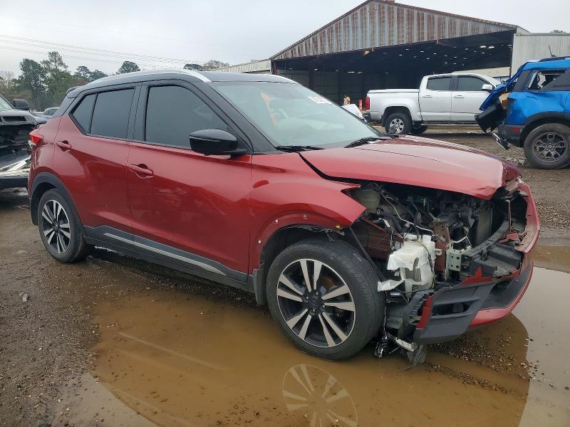 2018 Nissan Kicks s