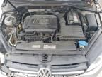 2016 Volkswagen Golf Base / s