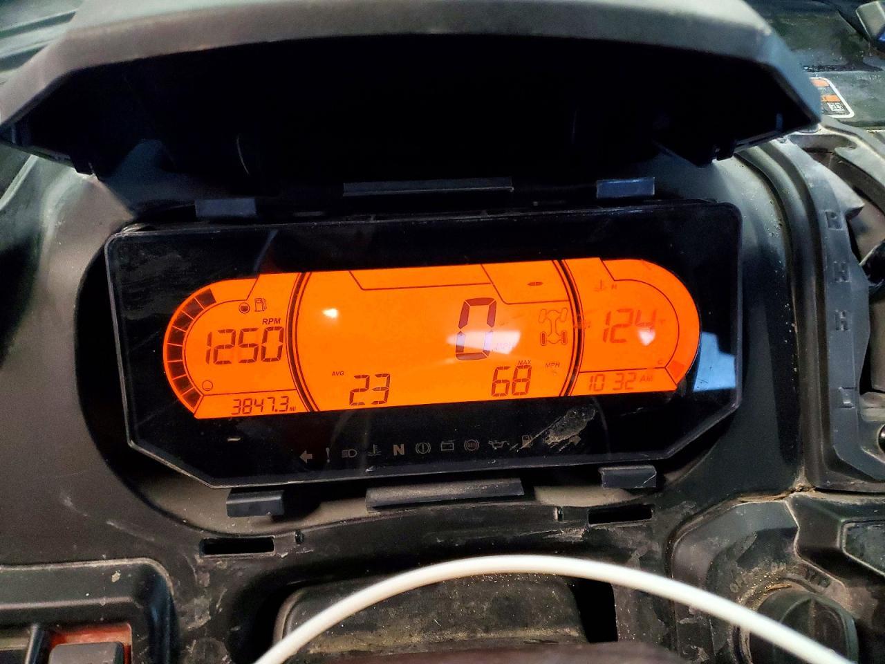 2024 Can-Am Defender Utility Vehicle